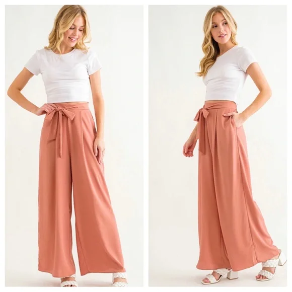 Wide Leg Pleated Pants with Self Tie and Pockets - Picture 2 of 3